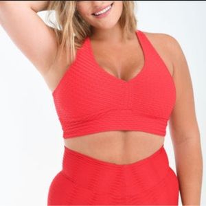 Booty by brabants curvy top